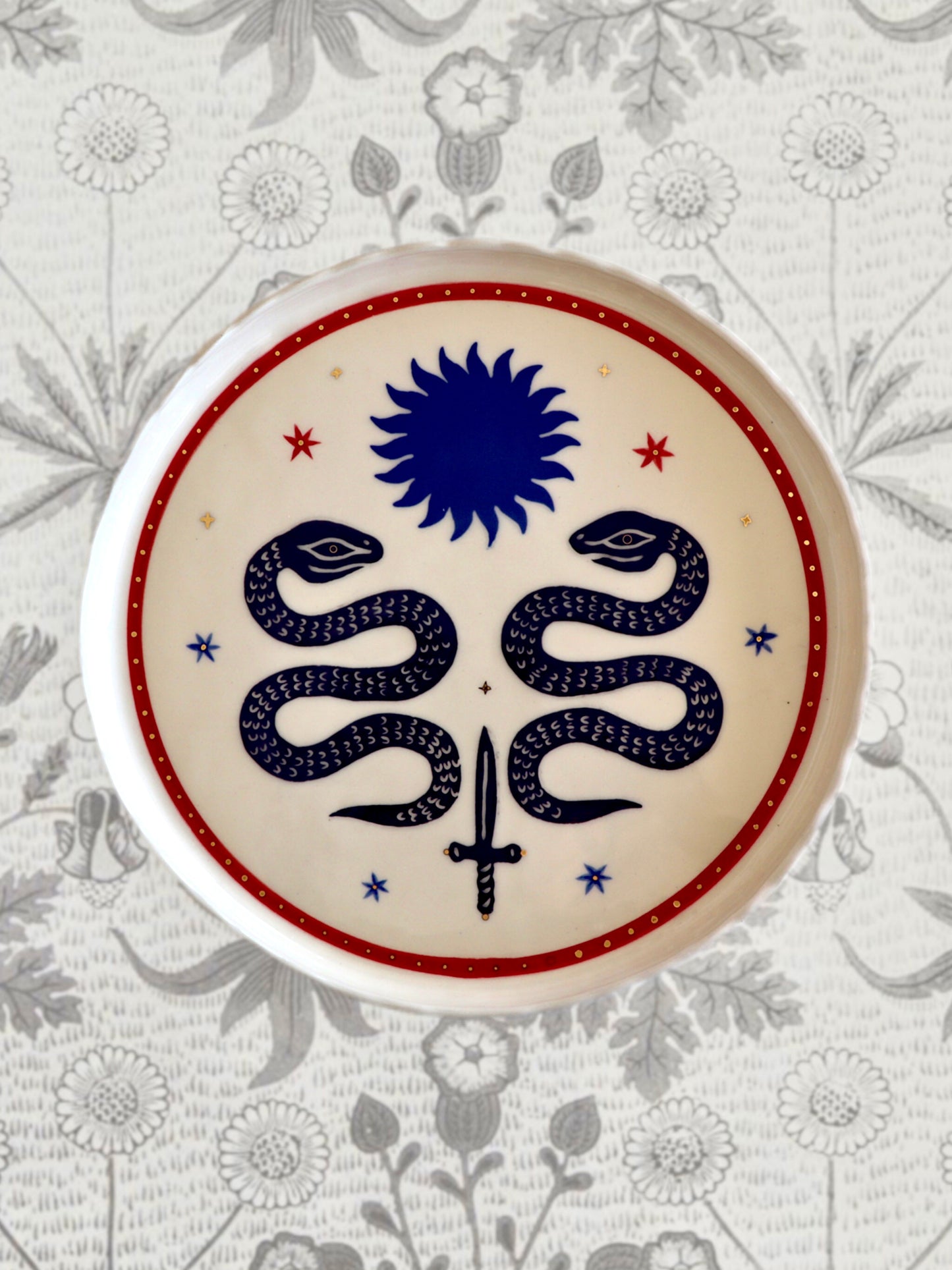 Small plate +greyhound+