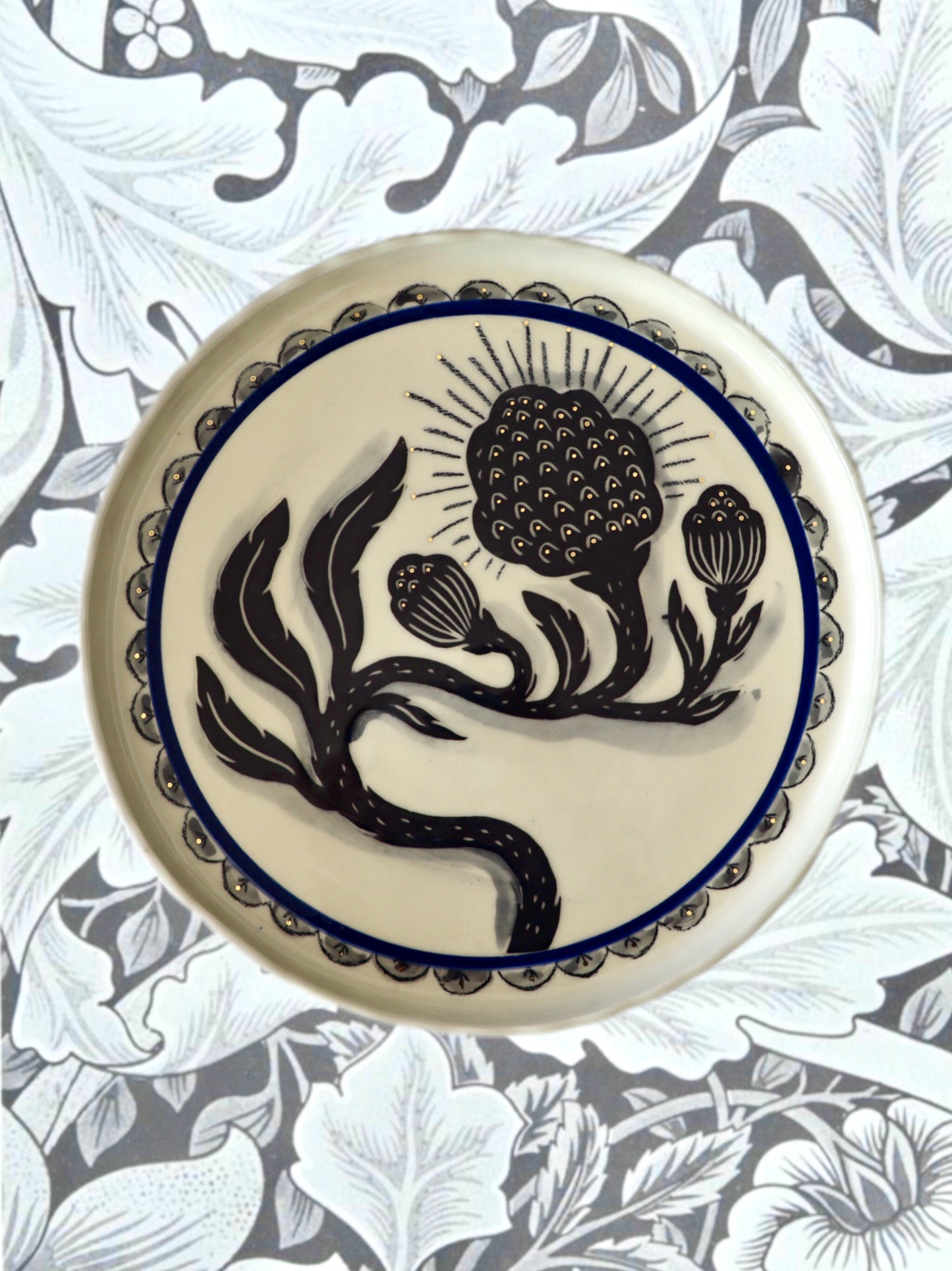 Small plate +greyhound+